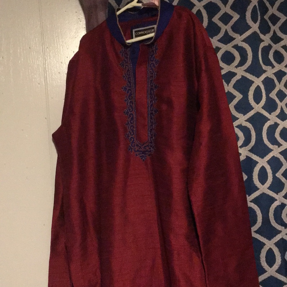 Mens size Small Agbada Apparel. Excellent condition.